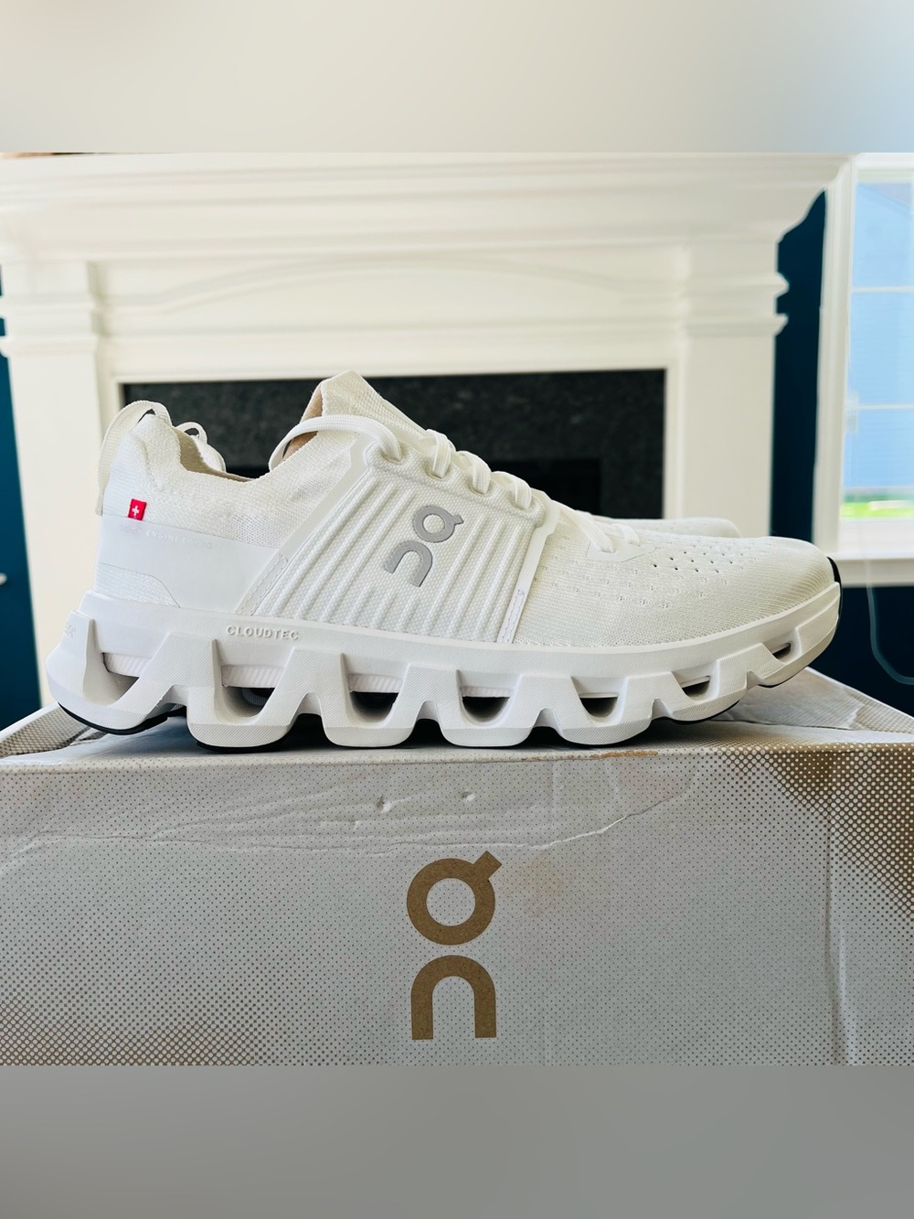 Sz 9 On Cloudswift 4 Women's Running Shoe White 3WF10111200 New